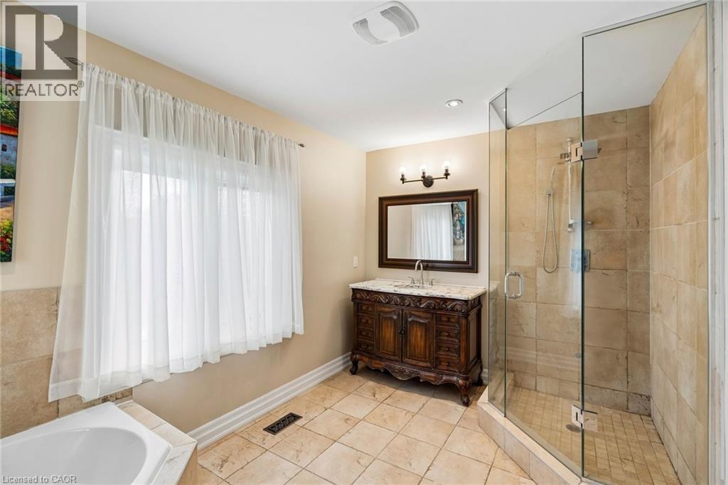 1541 GARNET Avenue - 35