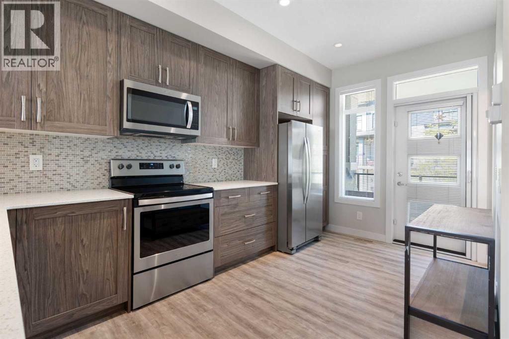 #28 138 Seton Passage SE - 2