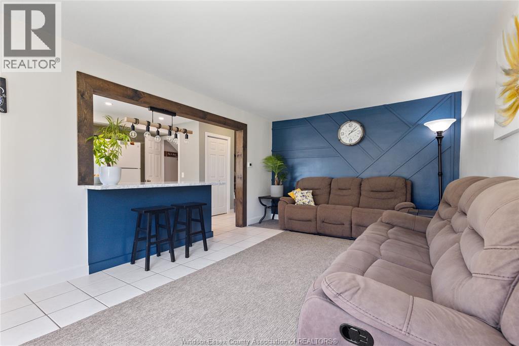 149 HALL STREET North - 16