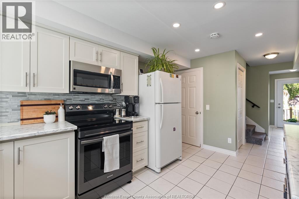 149 HALL STREET North - 21
