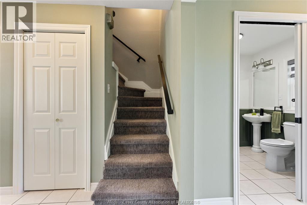149 HALL STREET North - 27