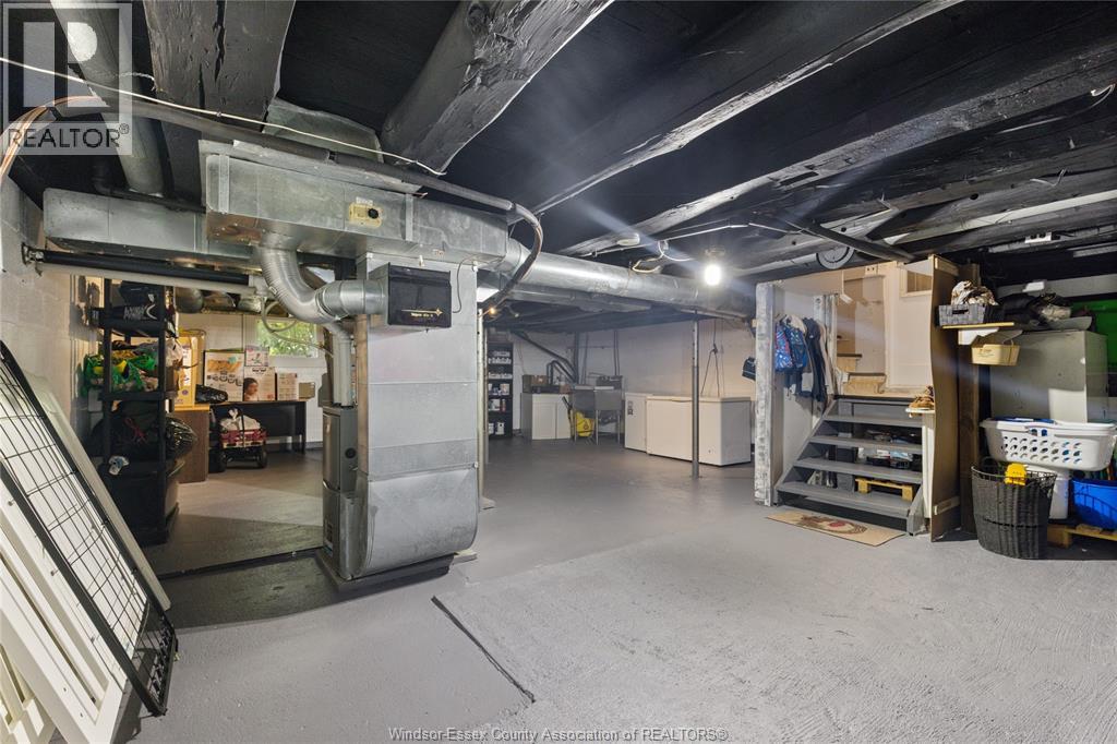 149 HALL STREET North - 35