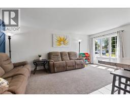 Living room - 149 Hall Street North, Blenheim, ON N0P1A0 Photo 12
