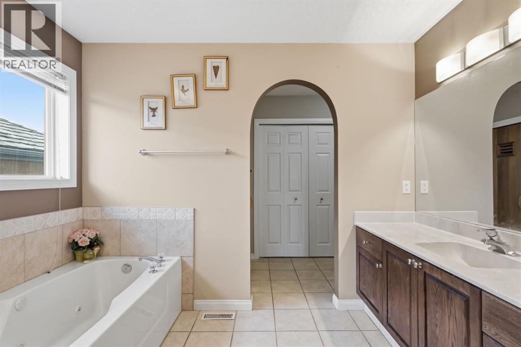 21 Royal Ridge Hill NW - 26