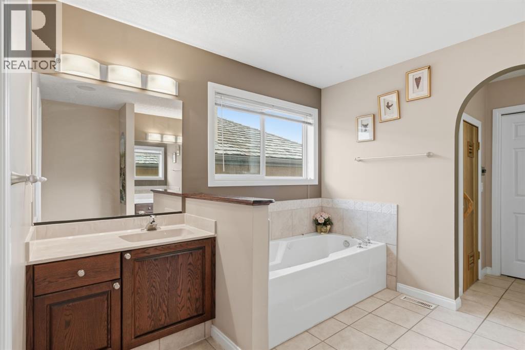 21 Royal Ridge Hill NW - 27
