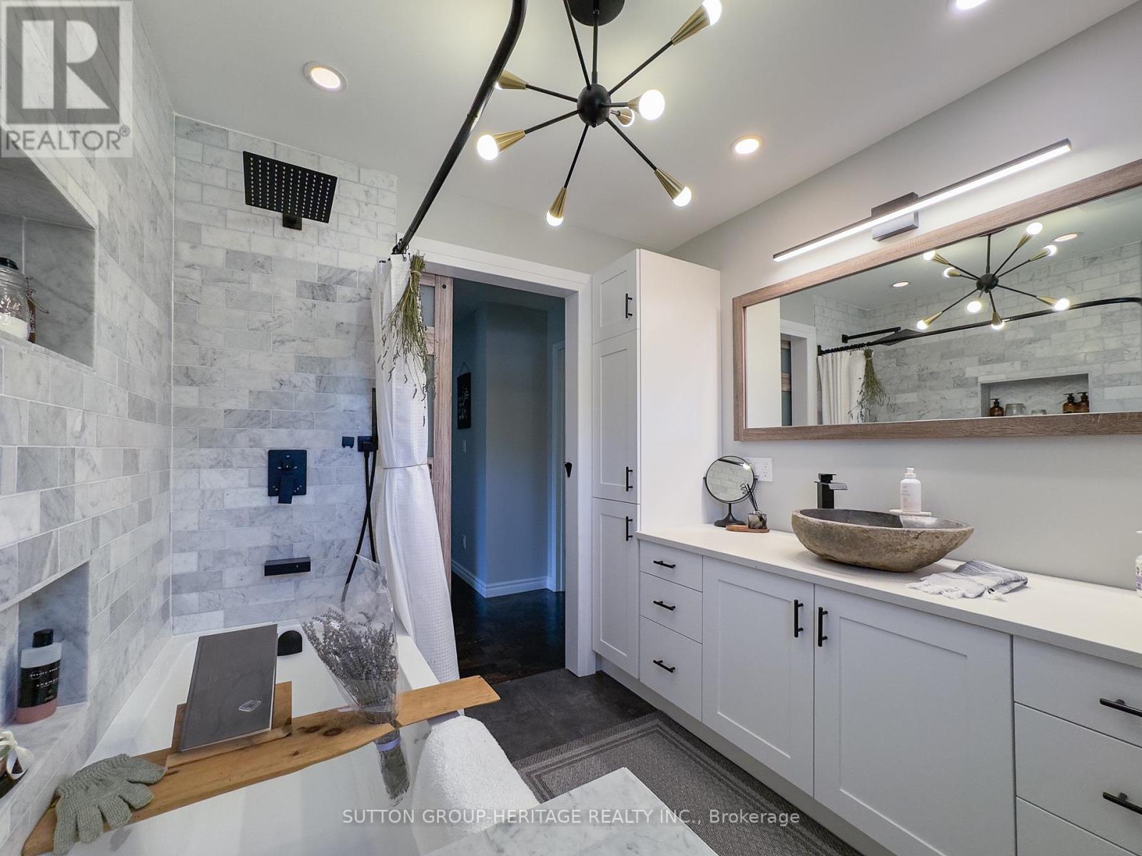 119 SPRING STREET - 20