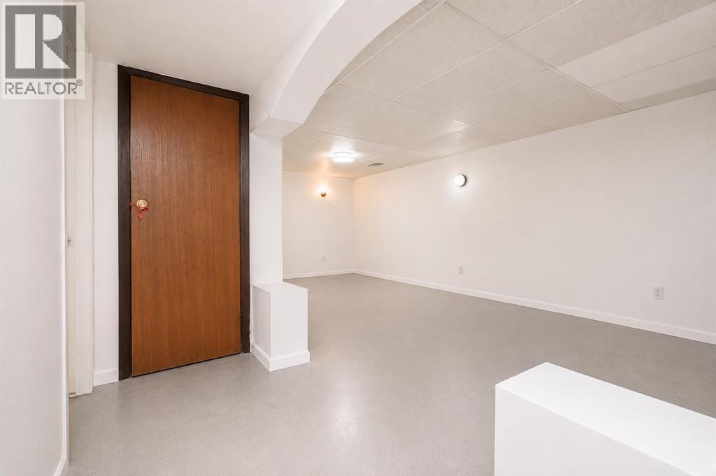 9301 108 Avenue - Image 15