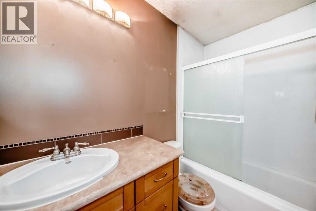 243 Erin Meadow Close - 24