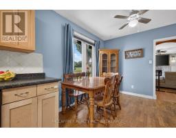 Dining room - 1692 Sharpe Road, Loyalist, ON K0H2H0 Photo 11