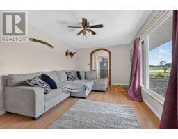 Bedroom 2 - 1692 Sharpe Road, Loyalist, ON K0H2H0 Photo 9