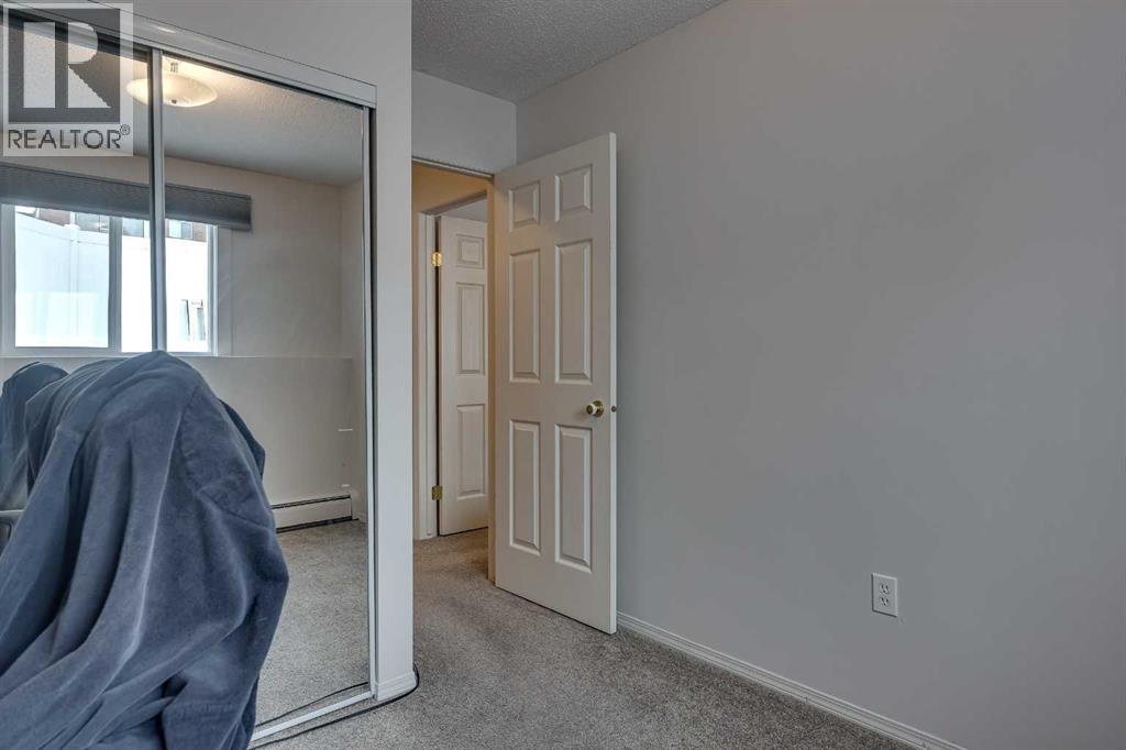 #3 5 Stanton Street - 21