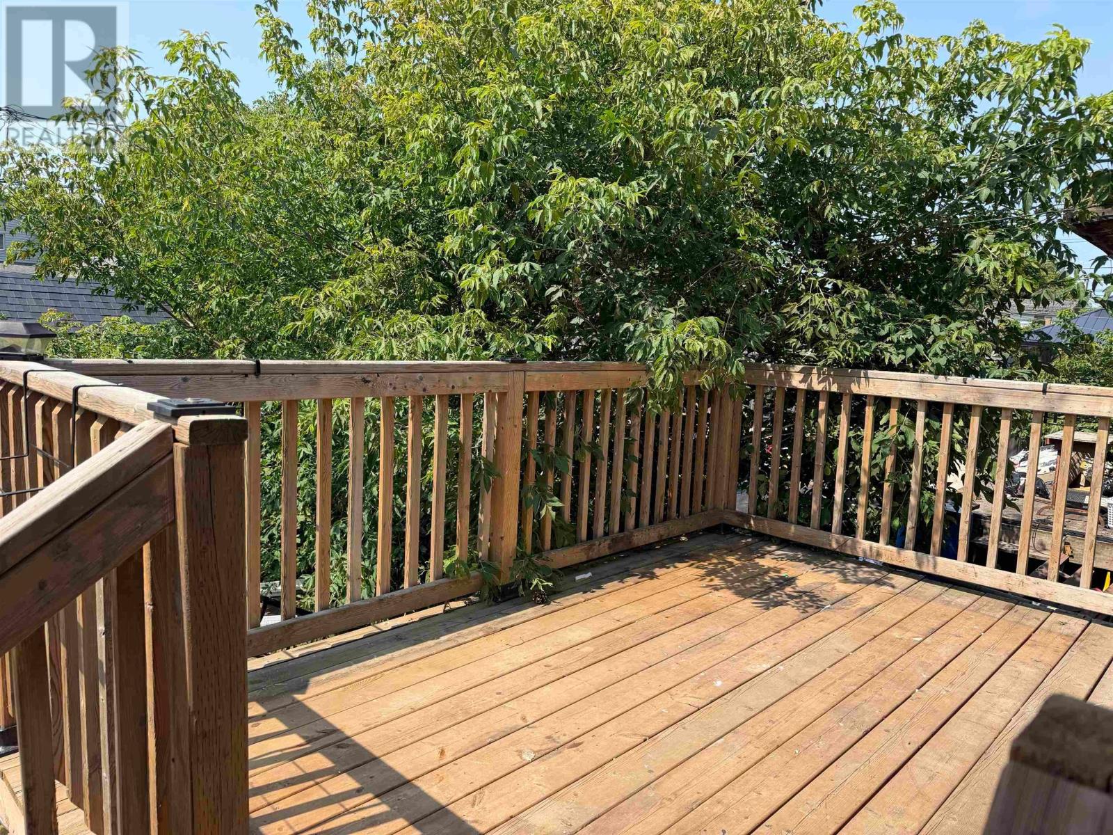 519 McTavish ST - Image 15