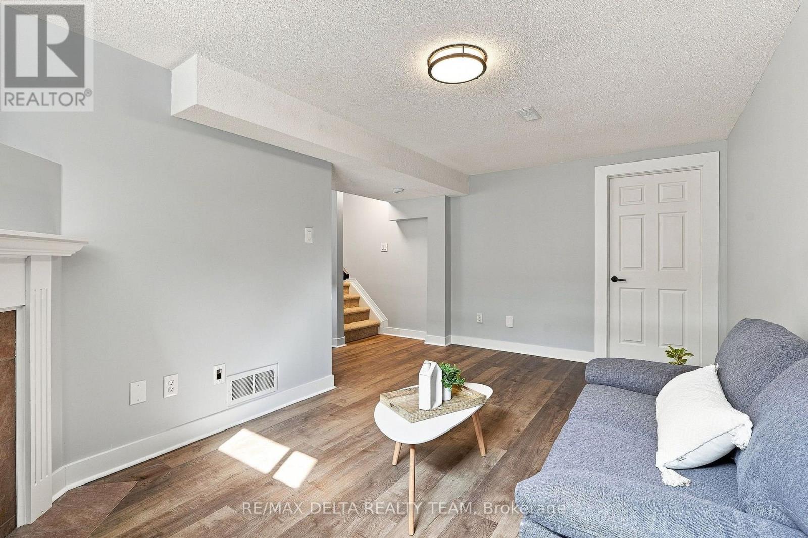 1495 DEMETER STREET - 21