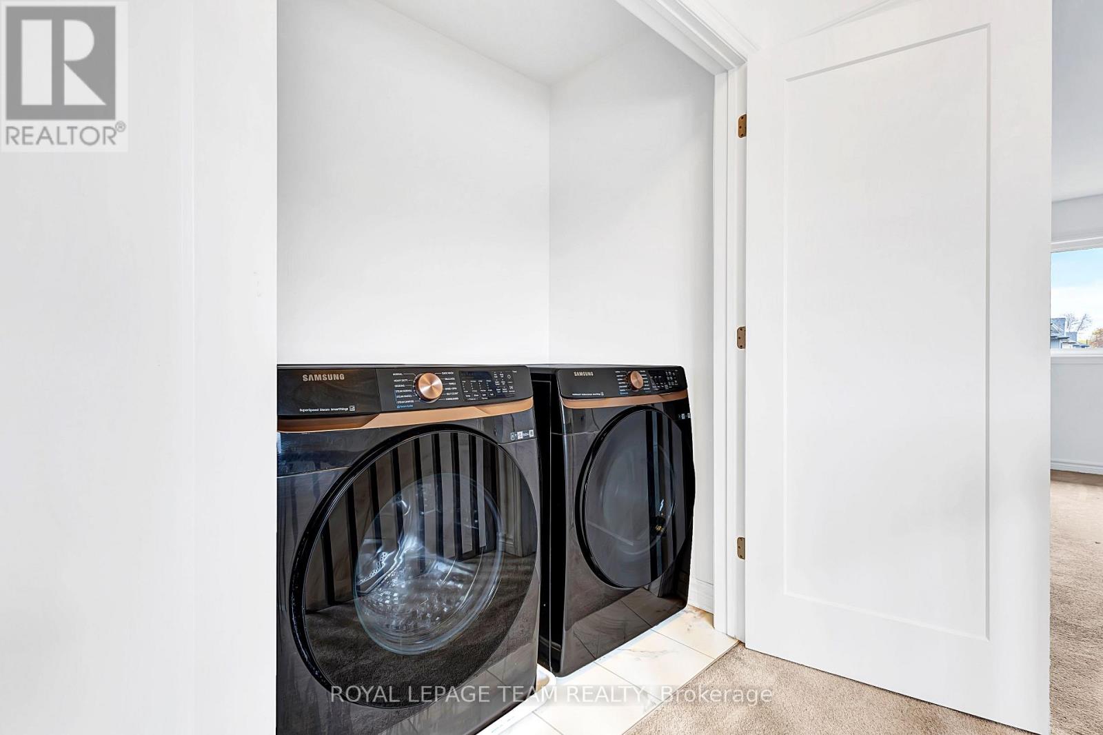 126 DOWDALL CIRCLE - Image 24