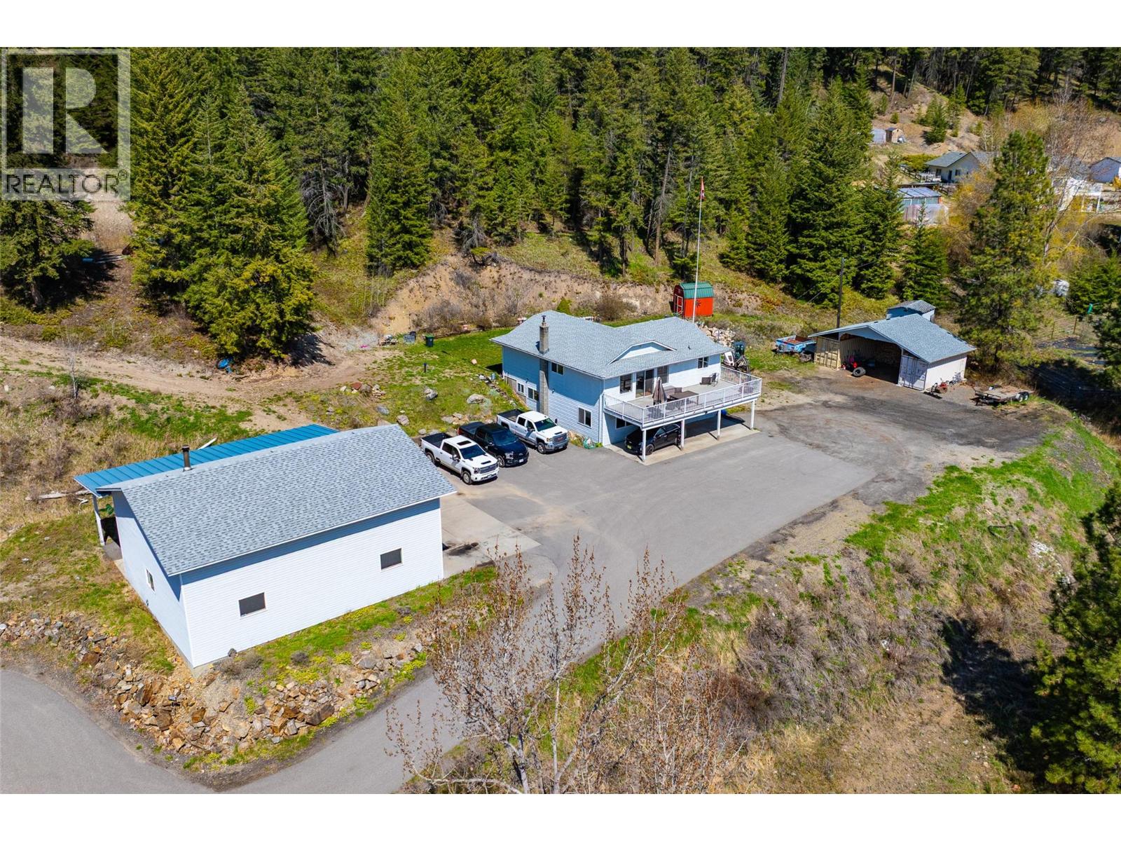 7114 Goshawk Road, Kelowna