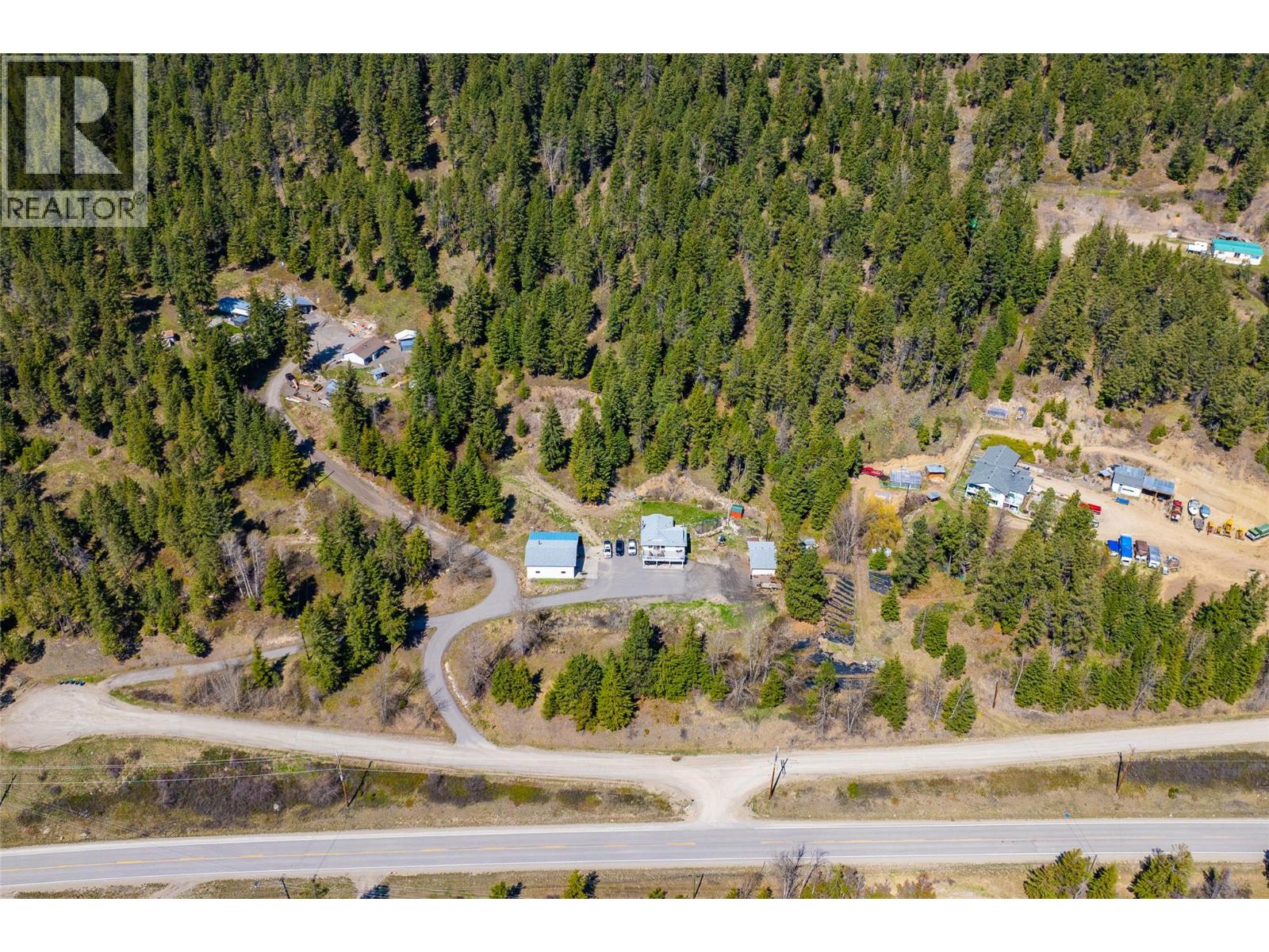 7114 Goshawk Road, Kelowna