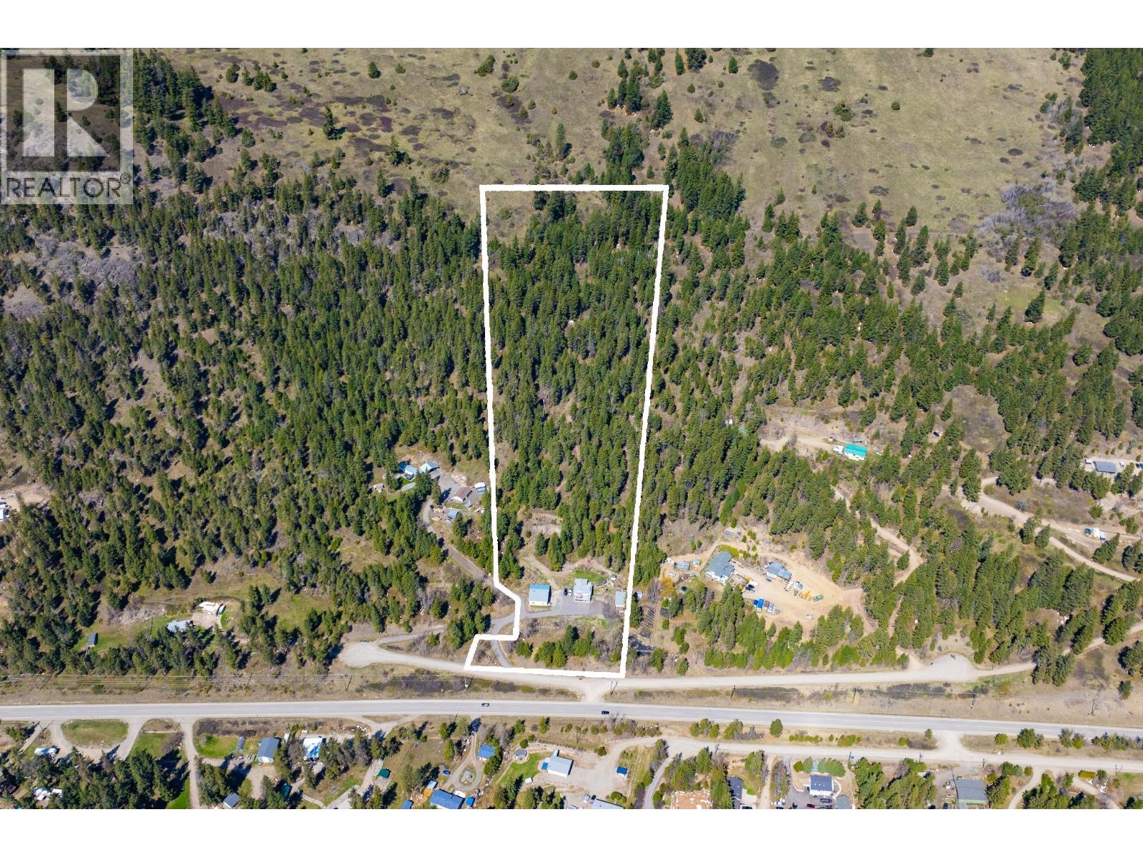 7114 Goshawk Road, Kelowna