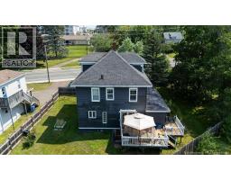 929-931 Amirault Street, photo 3