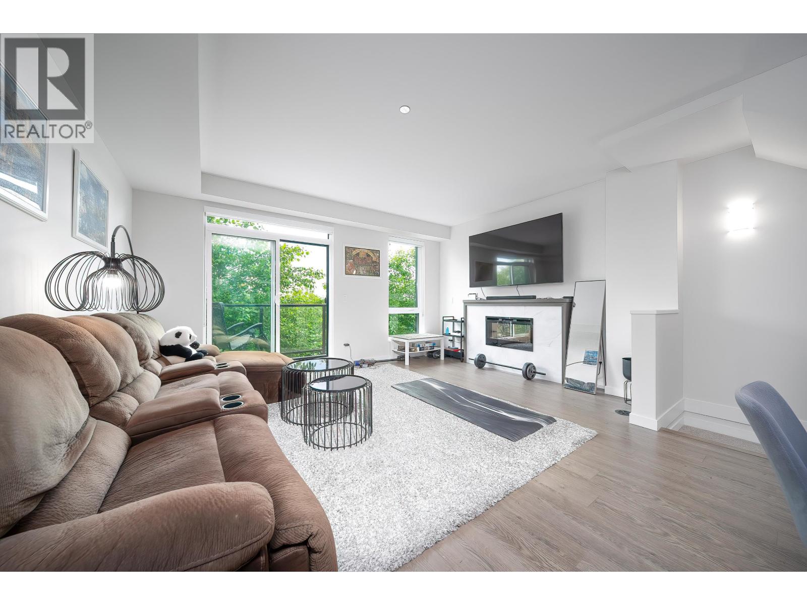 119 4738 HEMLOCK WAY, Tsawwassen