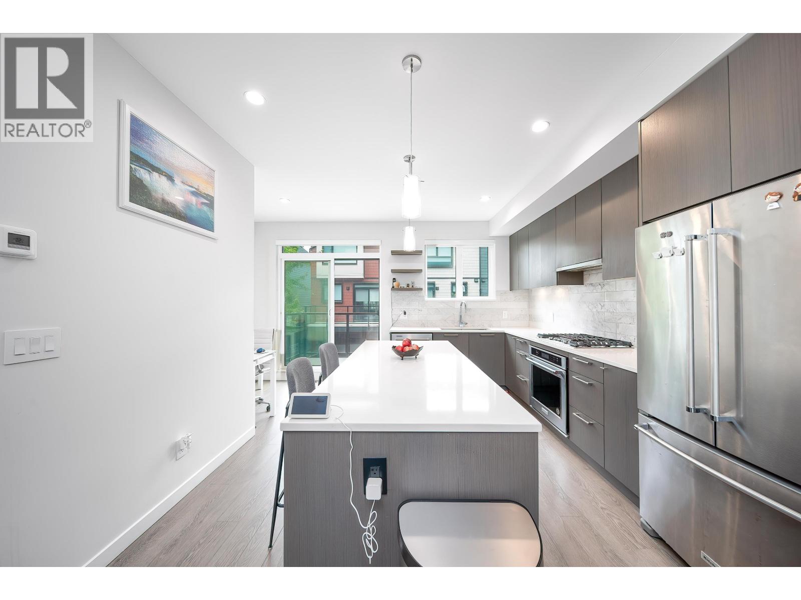 119 4738 HEMLOCK WAY, Tsawwassen