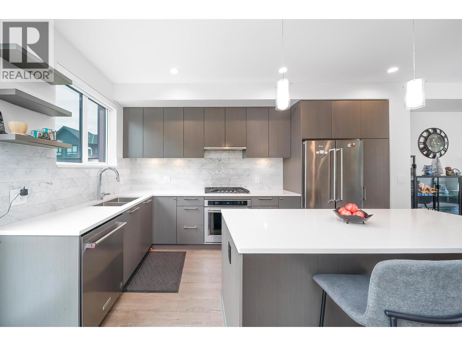 119 4738 HEMLOCK WAY, Tsawwassen