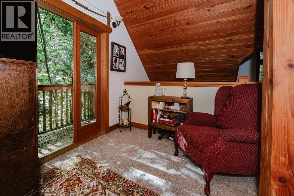 2867 LOWER ROAD, Roberts Creek