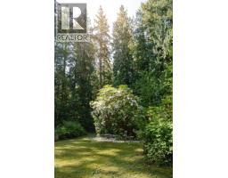 2867 Lower Road, Roberts Creek, BC V0N2W6 Photo 20