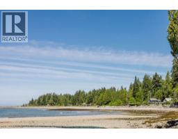 2867 Lower Road, Roberts Creek, BC V0N2W6 Photo 35