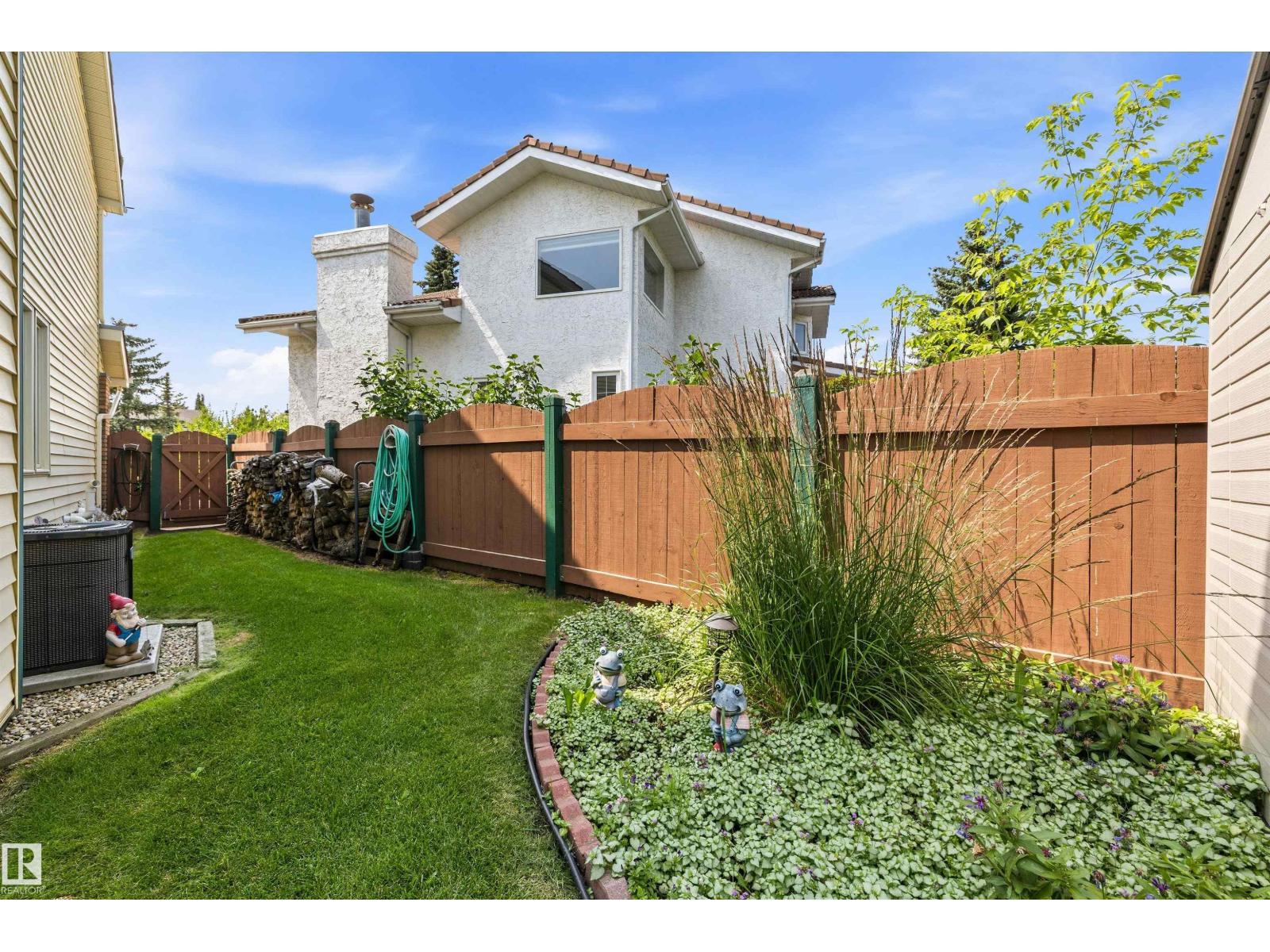 45 BLUE QUILL CR NW - 62