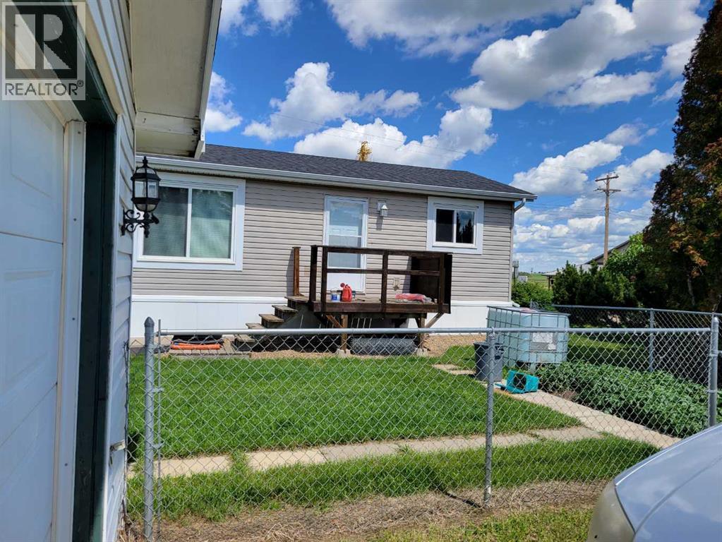 5016 49 Street - Photo 44