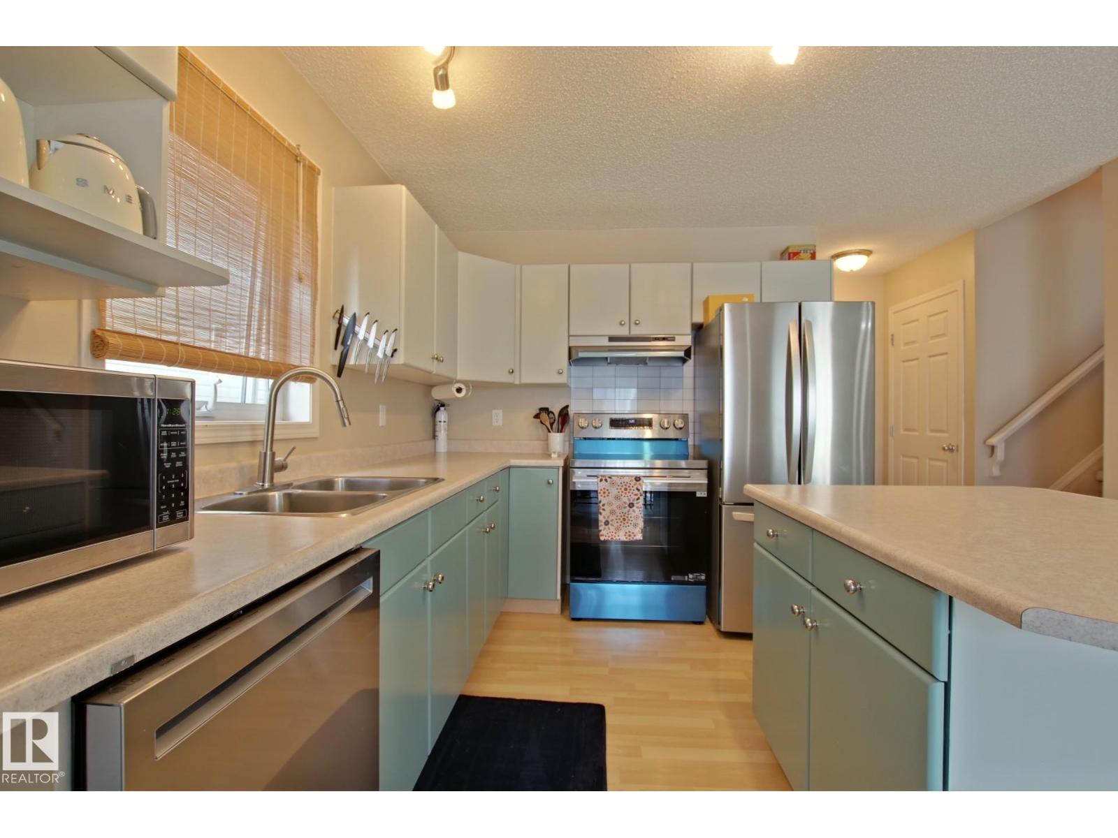 #42 4350 23 ST NW - Image 11