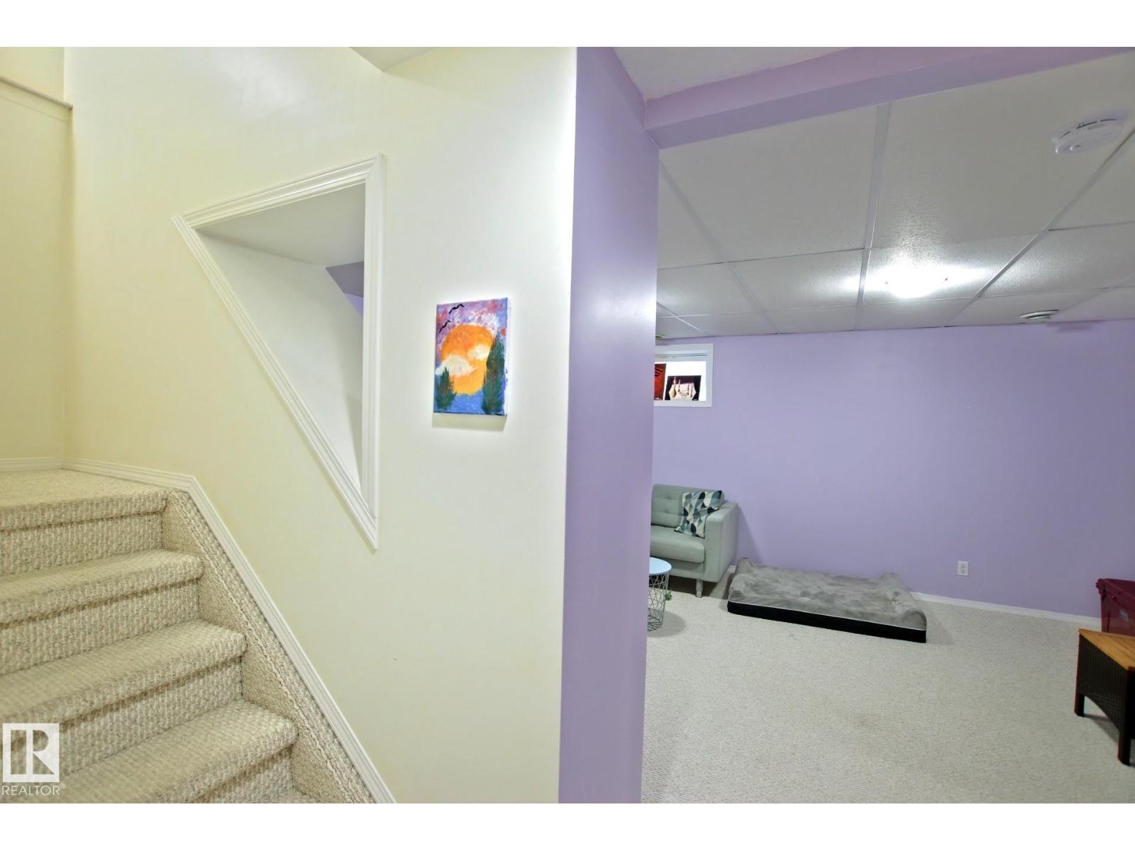 #42 4350 23 ST NW - Image 24