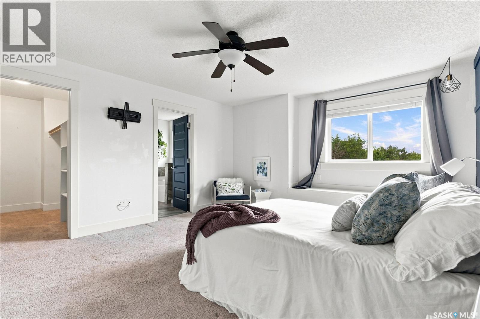 #158 3220 11th STREET W - 28