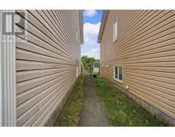 42 Beauford Place thumbnail 35