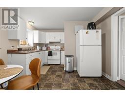 42 Beauford Place thumbnail 38