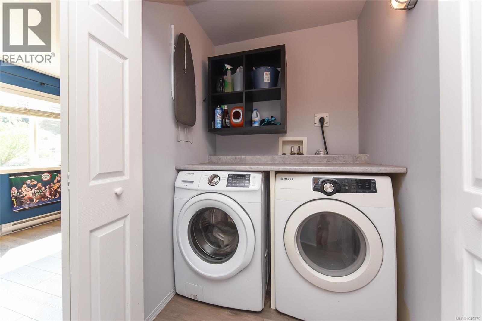 1272 Crown Pl - 25