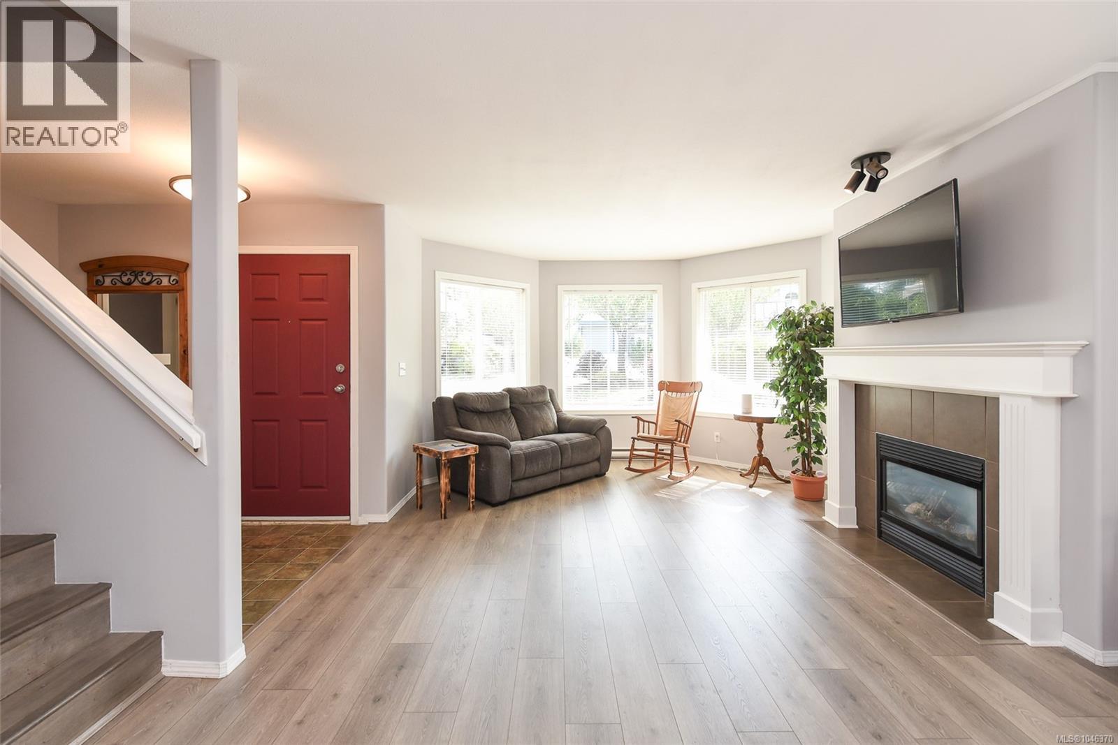 1272 Crown Pl - 9