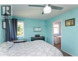 Bedroom - 1272 Crown Pl, Comox, BC V9M4G9 Photo 13