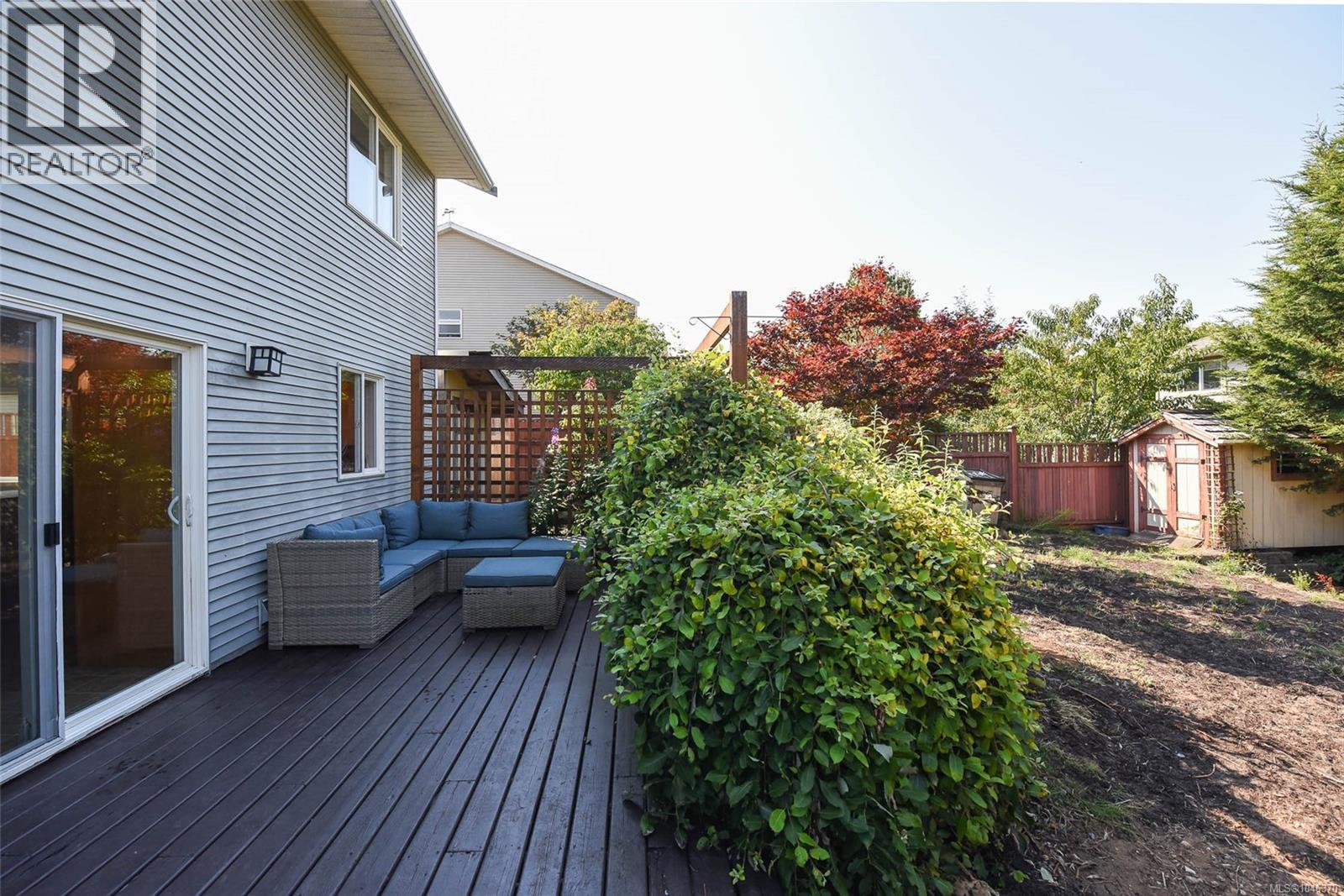 1272 Crown Pl - Image 36