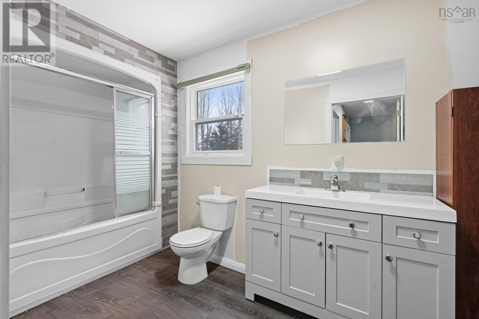 309 Ashland Road - 24