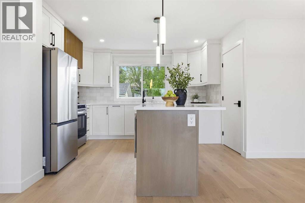 5439 Dalrymple Crescent NW - Image 14