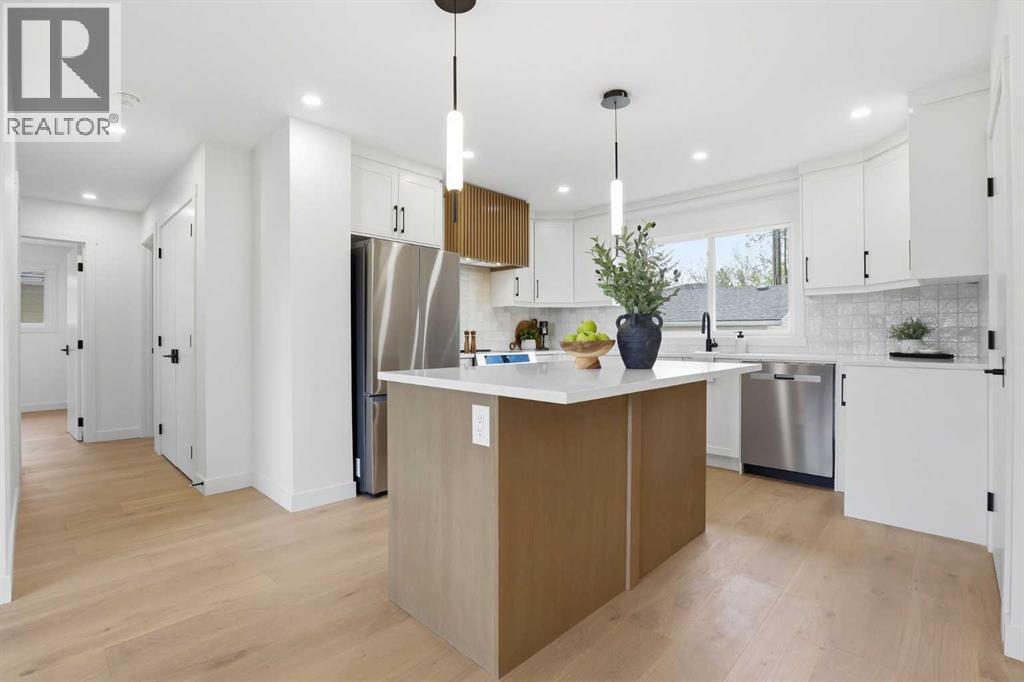 5439 Dalrymple Crescent NW - Image 17