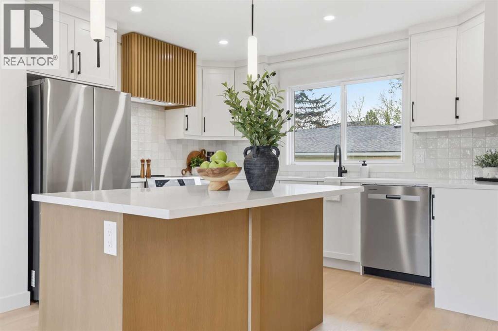 5439 Dalrymple Crescent NW - Image 16