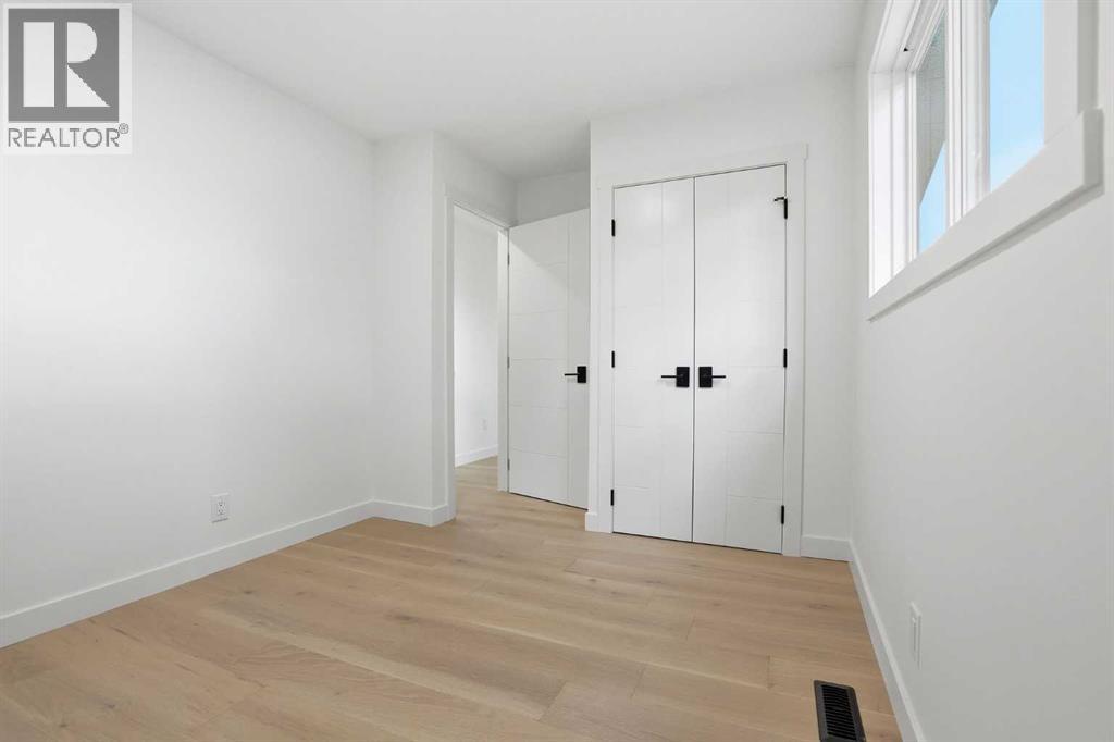 5439 Dalrymple Crescent NW - Image 28