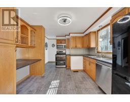 246 Calford Street, Essa, ON L0M1B0 Photo 10