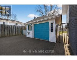 Bedroom - 246 Calford Street, Essa, ON L0M1B0 Photo 6