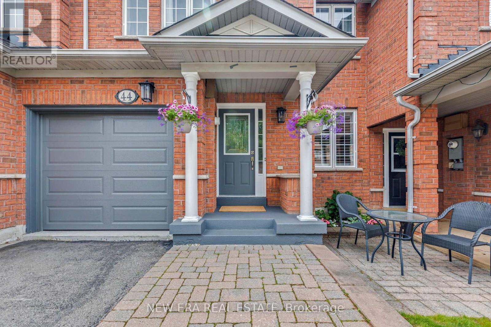 Listing photo of 44 MILLCLIFF CIRCLE