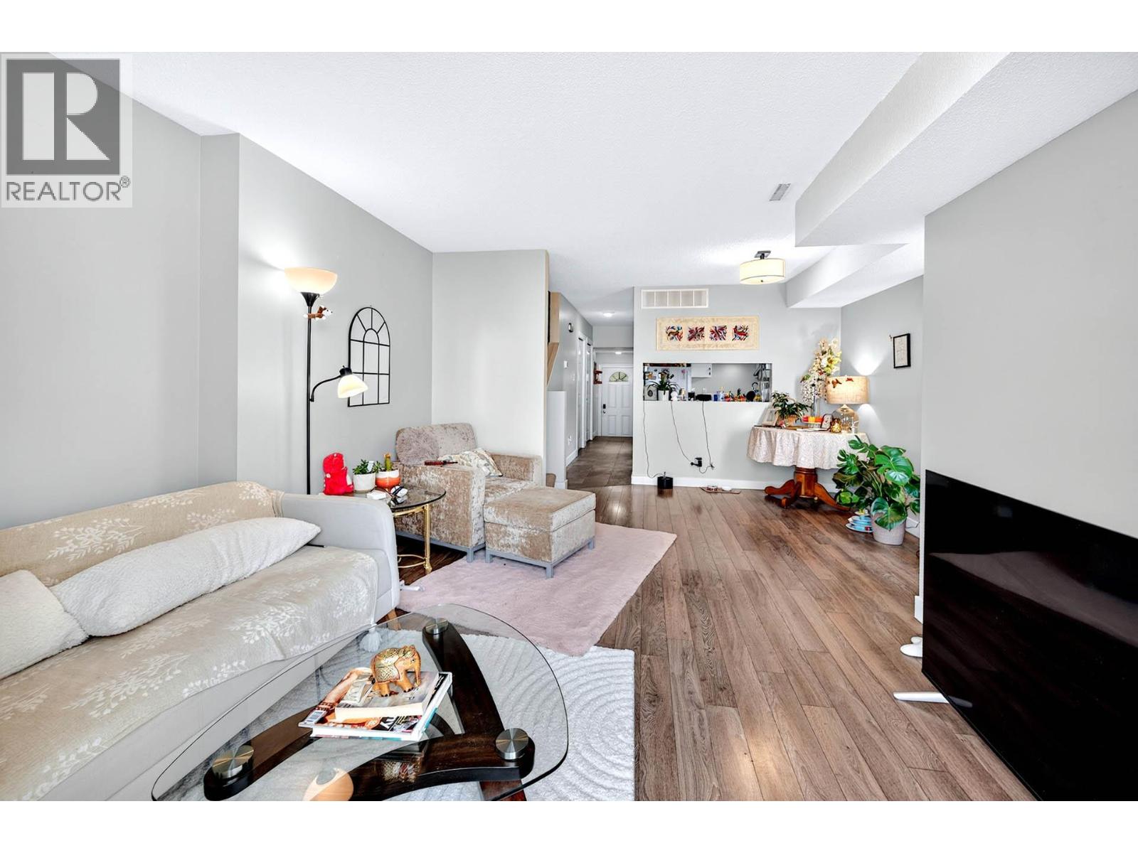 #6 1750 SUMMIT Drive - 4