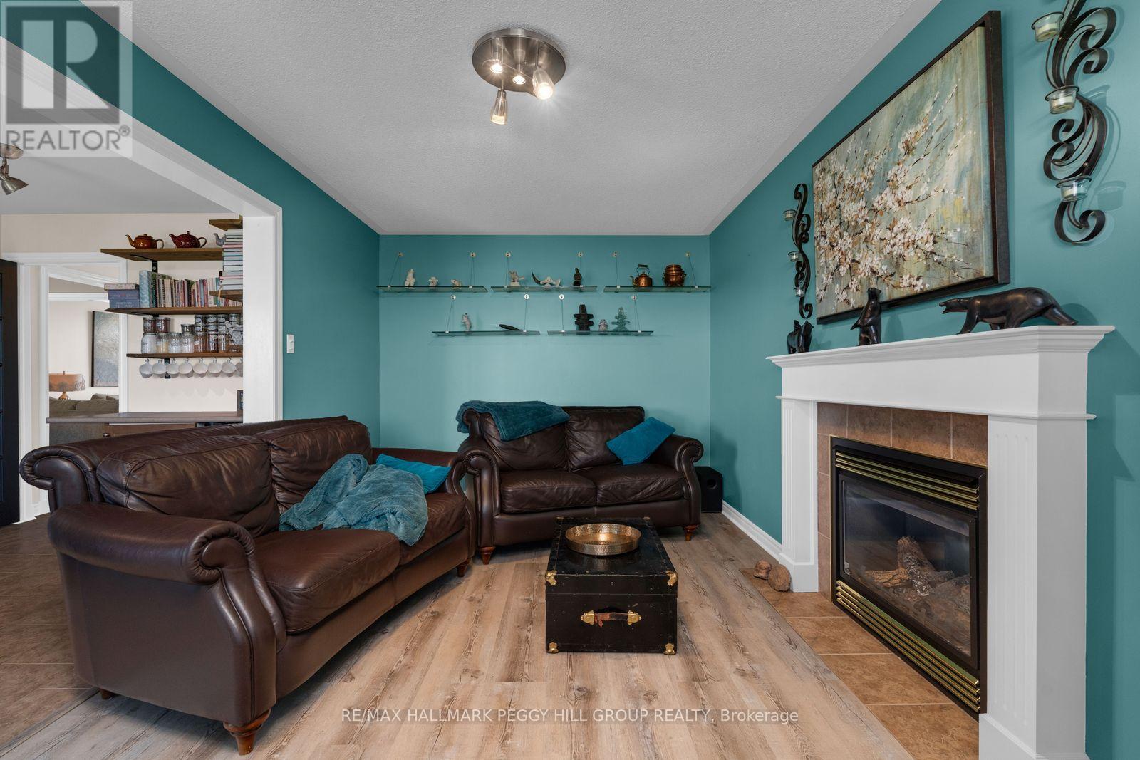 34 KNOX DRIVE - 5
