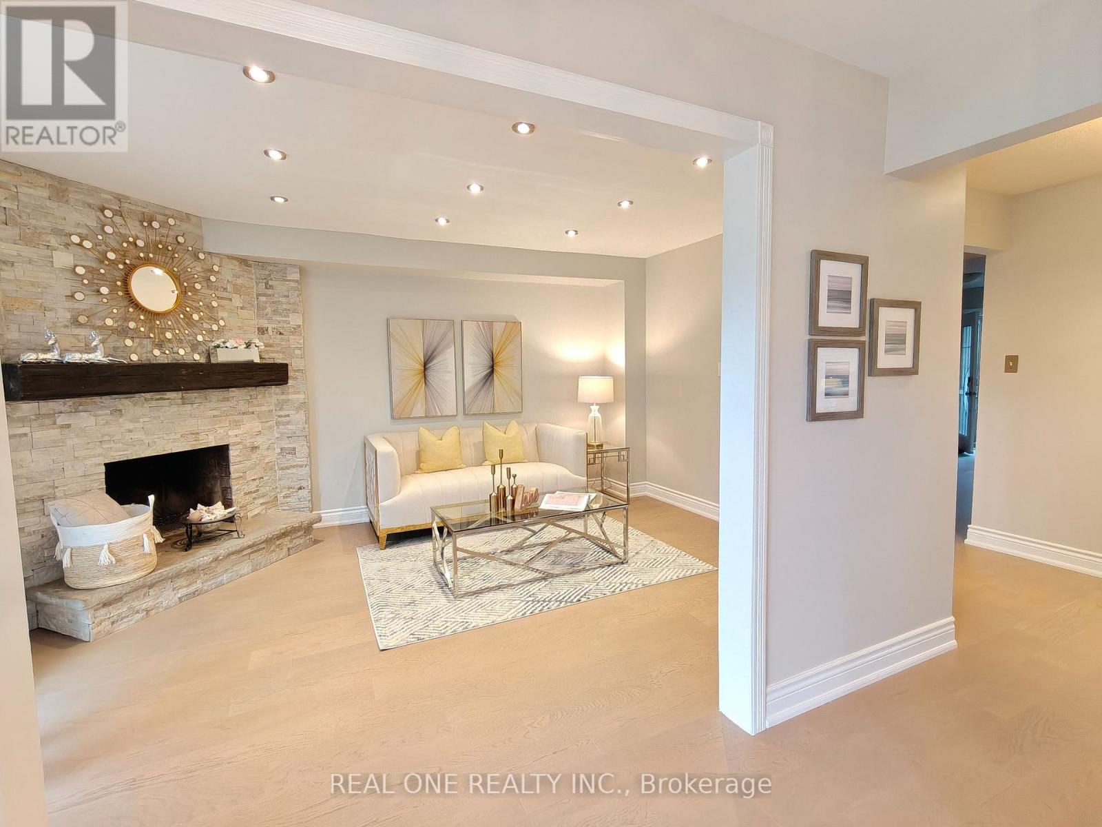 476 BUD GREGORY BOULEVARD - 3
